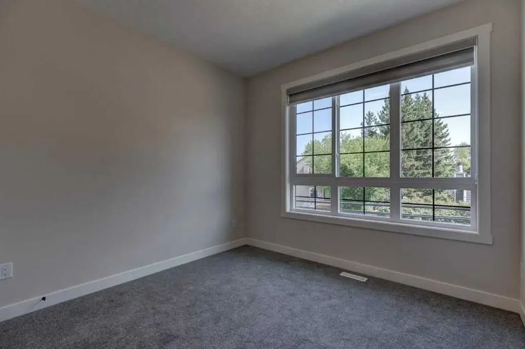 1206 5 Street NE Calgary AB T2E 0Z7