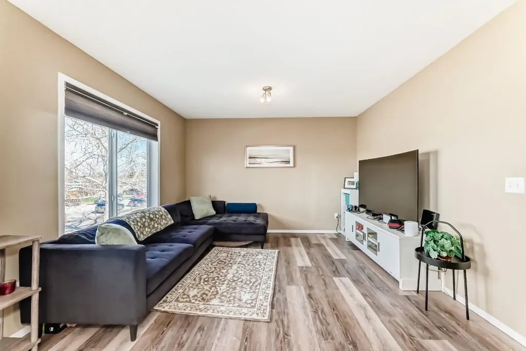 800 Yankee Valley Boulevard SE Airdrie AB T4A 2L3
