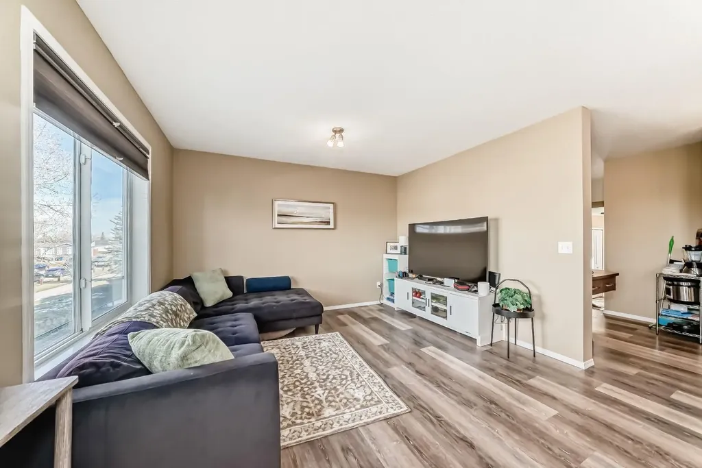 800 Yankee Valley Boulevard SE Airdrie AB T4A 2L3