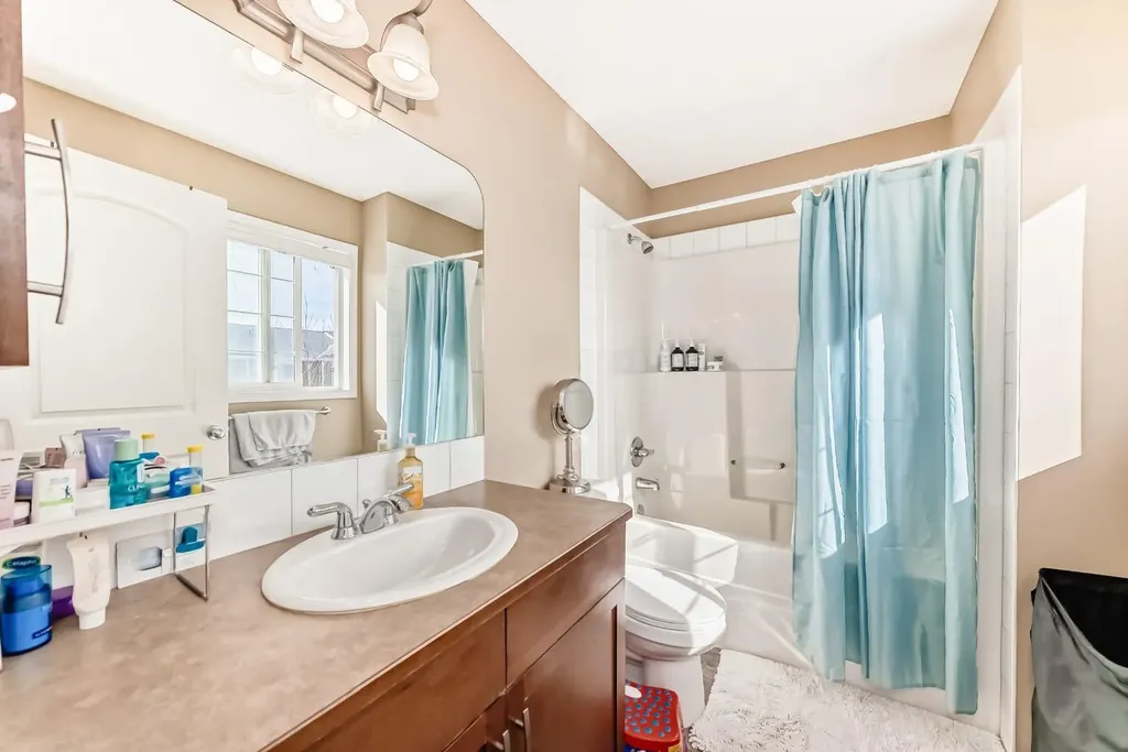 800 Yankee Valley Boulevard SE Airdrie AB T4A 2L3