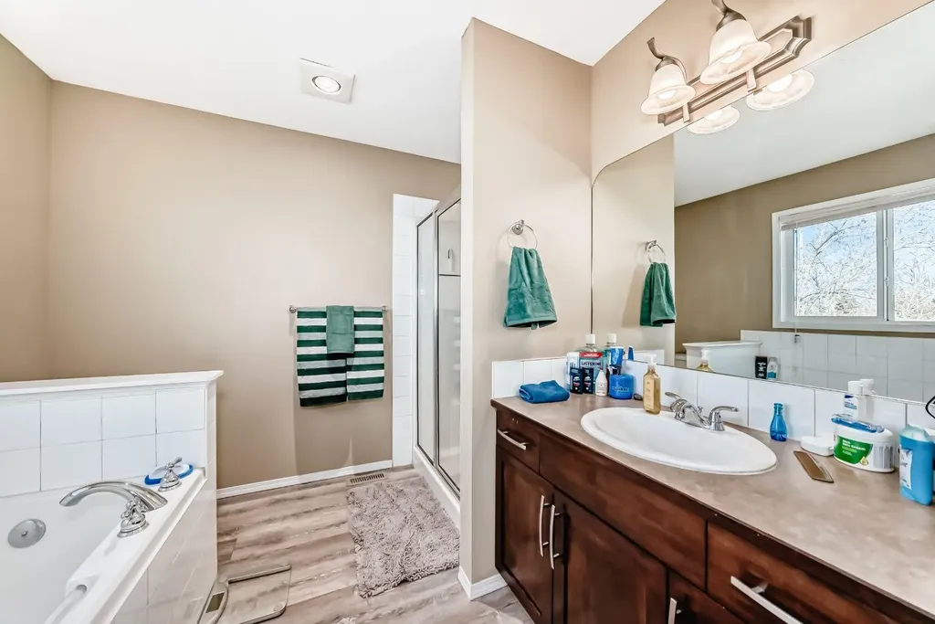 800 Yankee Valley Boulevard SE Airdrie AB T4A 2L3