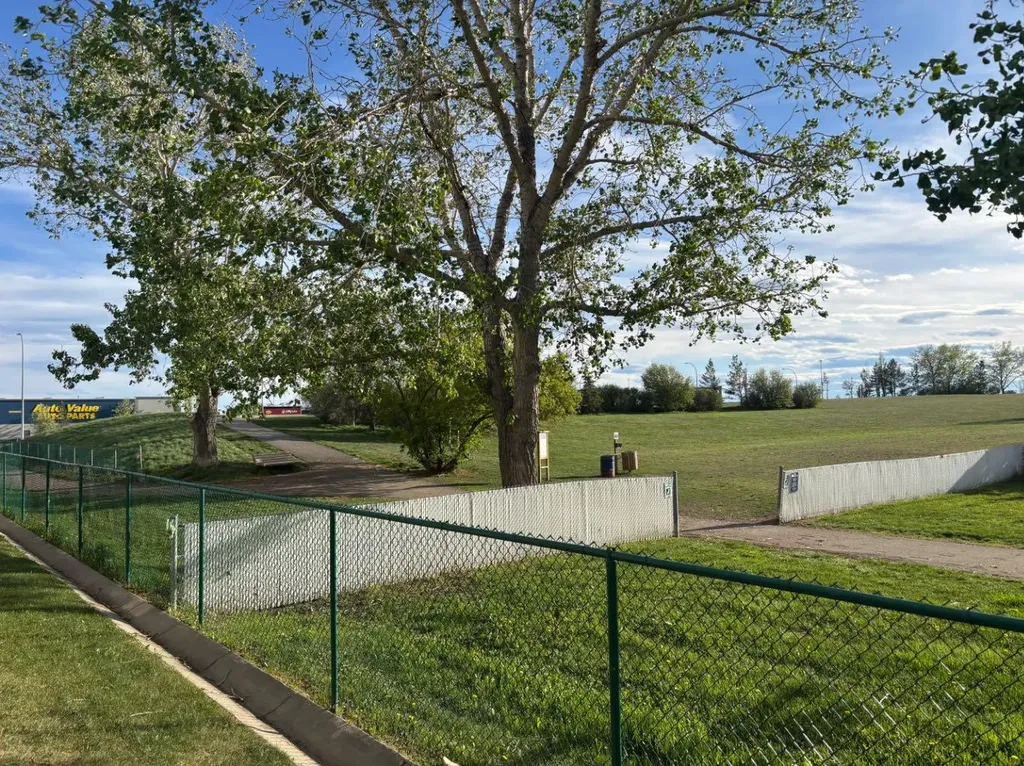 800 Yankee Valley Boulevard SE Airdrie AB T4A 2L3