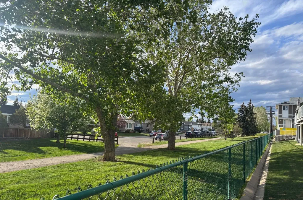 800 Yankee Valley Boulevard SE Airdrie AB T4A 2L3