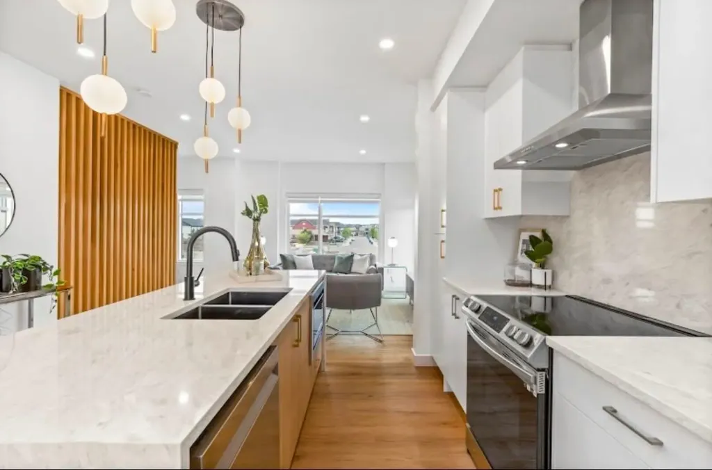 200 Belvedere Boulevard SE Calgary AB T2A 8A7