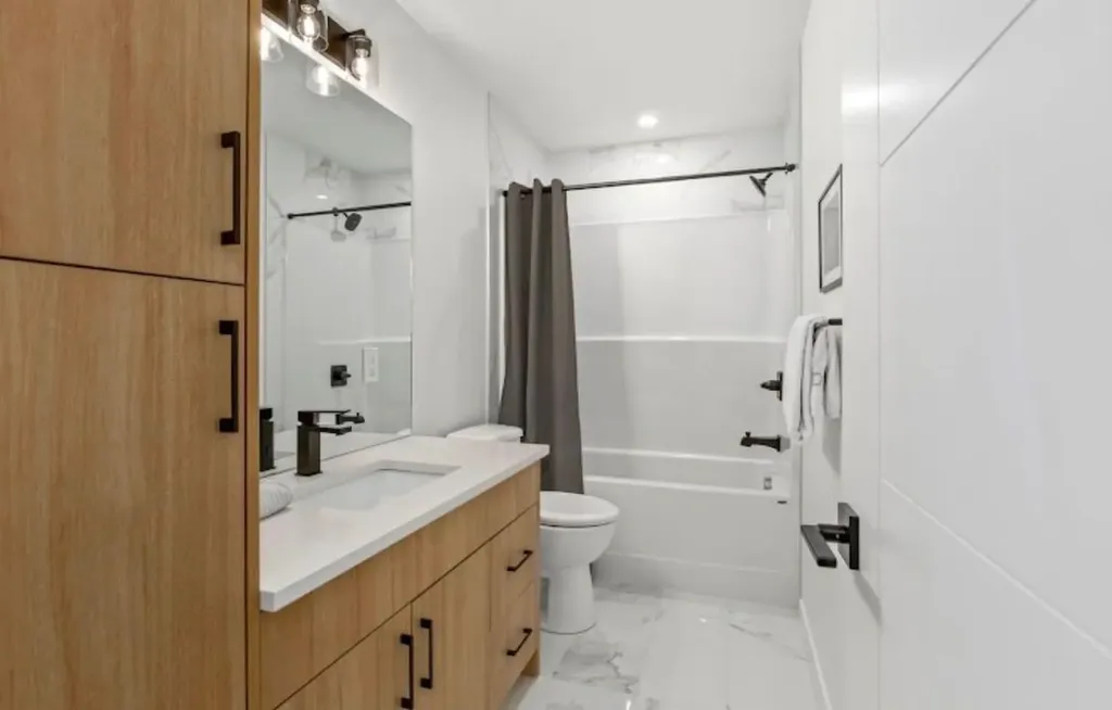 200 Belvedere Boulevard SE Calgary AB T2A 8A7