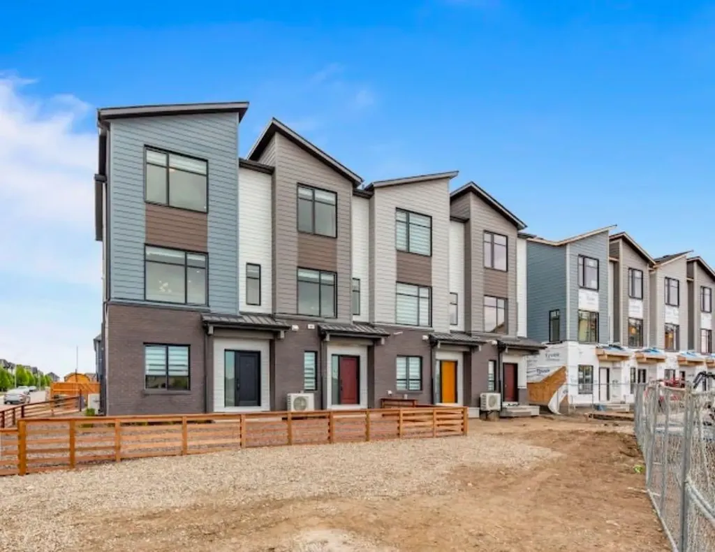 200 Belvedere Boulevard SE Calgary AB T2A 8A7