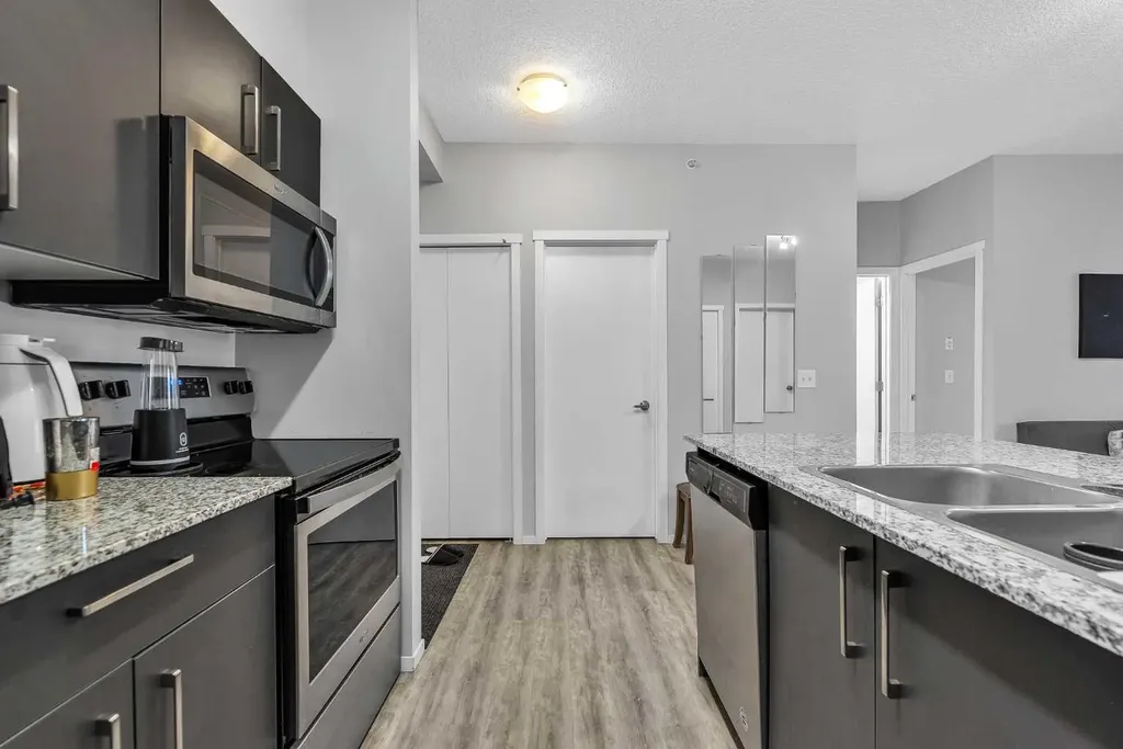 4641 128 Avenue NE Calgary AB T3N 1T2