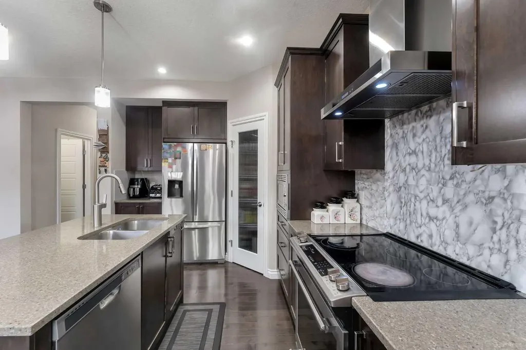 28 Saddlelake Common NE Calgary AB T3J 0W2