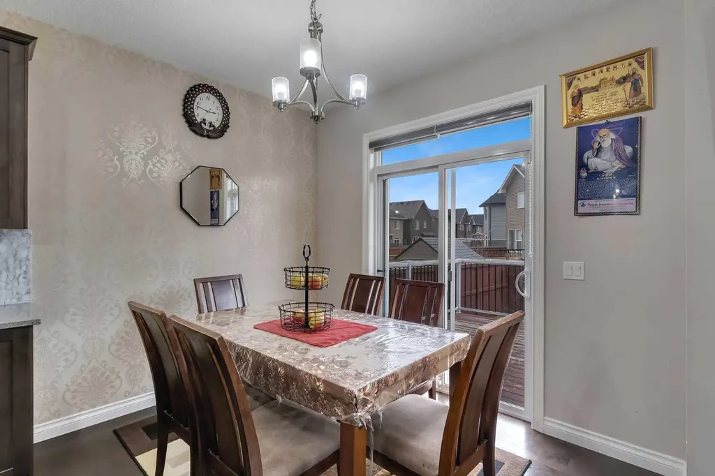 28 Saddlelake Common NE Calgary AB T3J 0W2