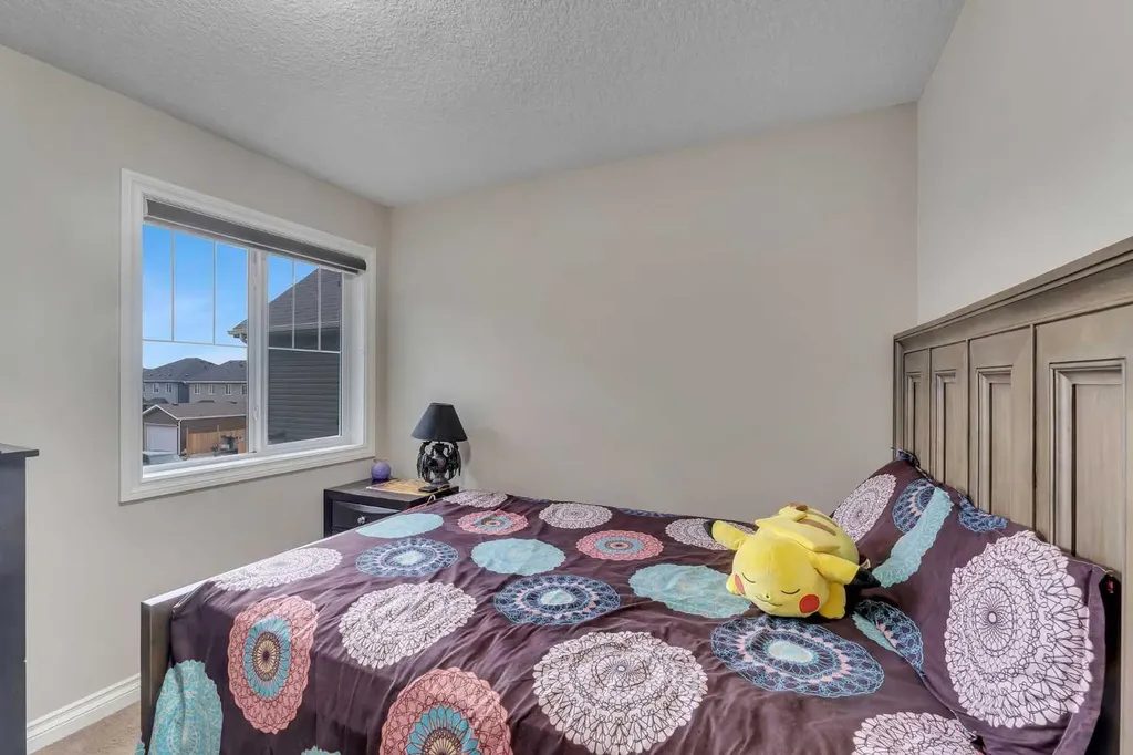 28 Saddlelake Common NE Calgary AB T3J 0W2