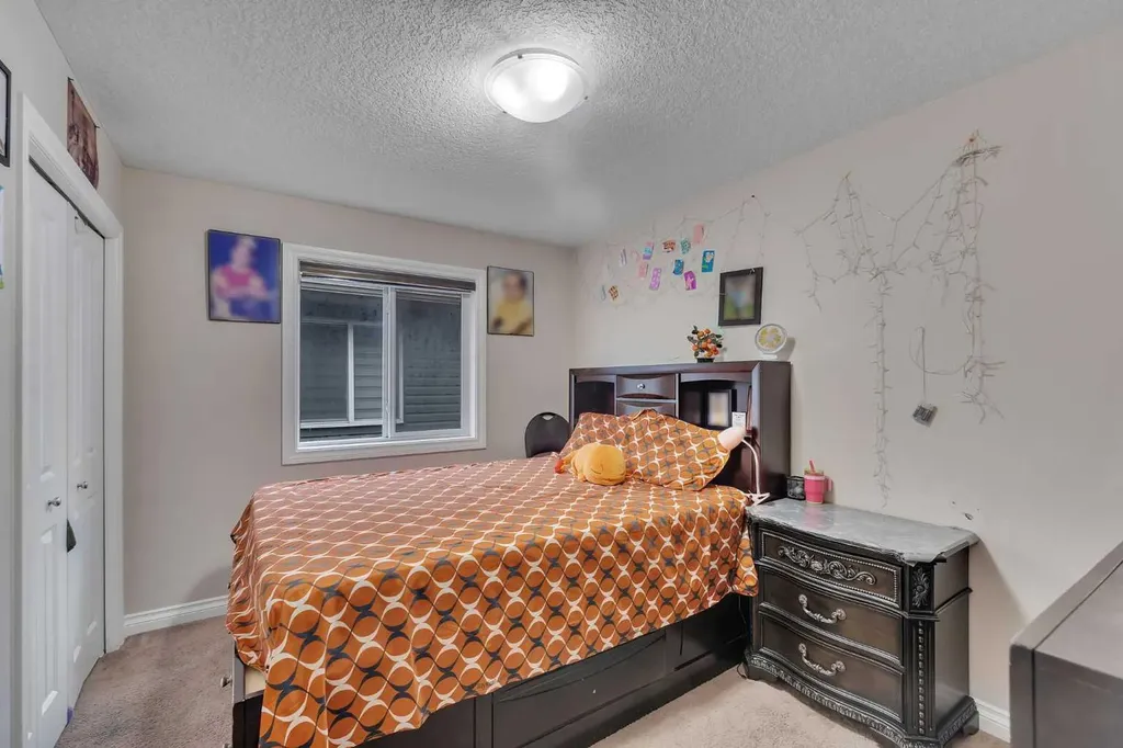 28 Saddlelake Common NE Calgary AB T3J 0W2