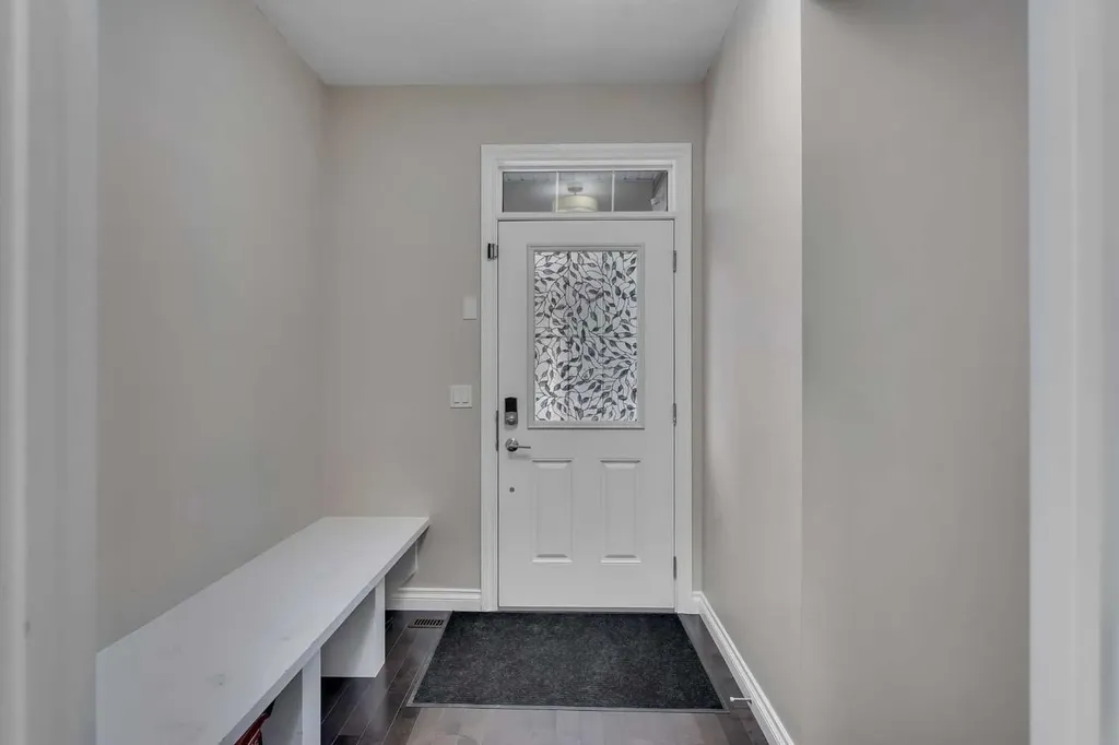 28 Saddlelake Common NE Calgary AB T3J 0W2