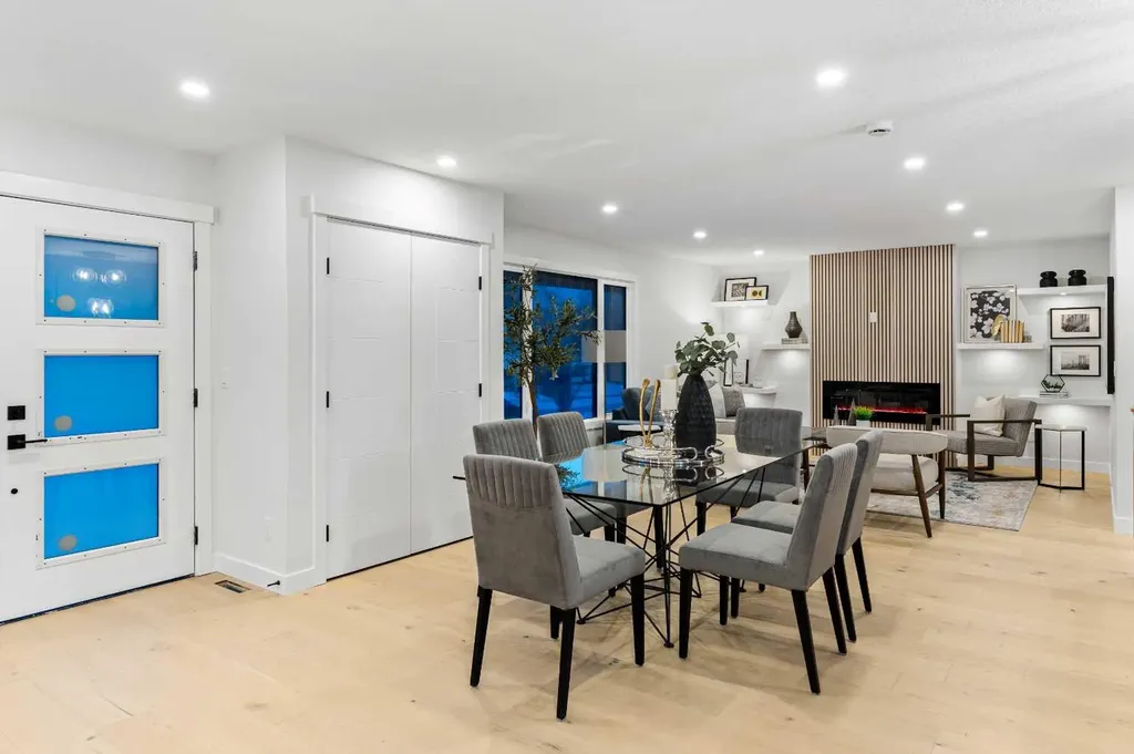 1731 111 Avenue SW Calgary AB T2W 1R6