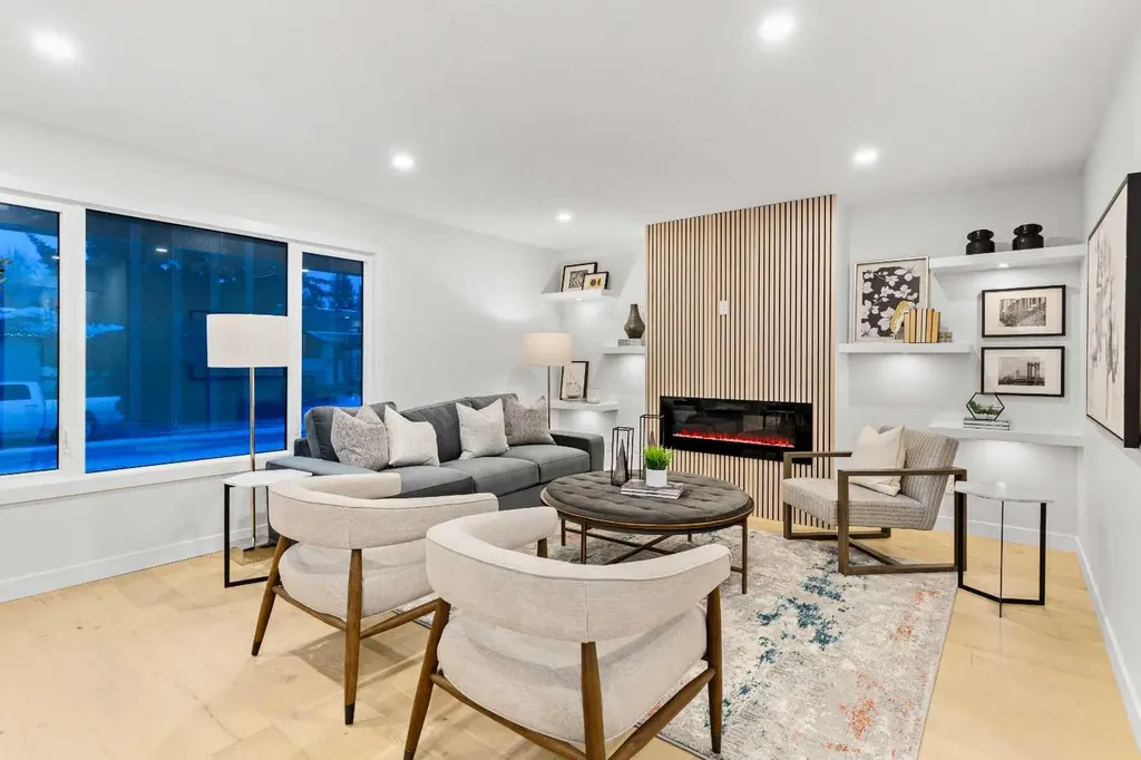 1731 111 Avenue SW Calgary AB T2W 1R6