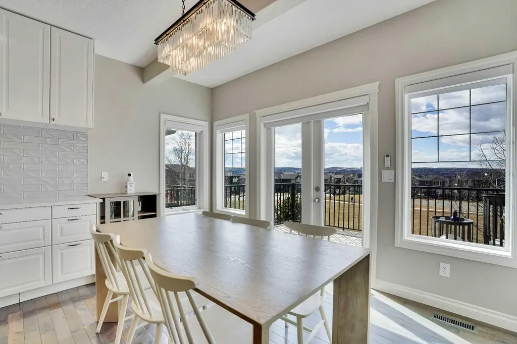 85 Evansborough Way NW Calgary AB t3p 0m6