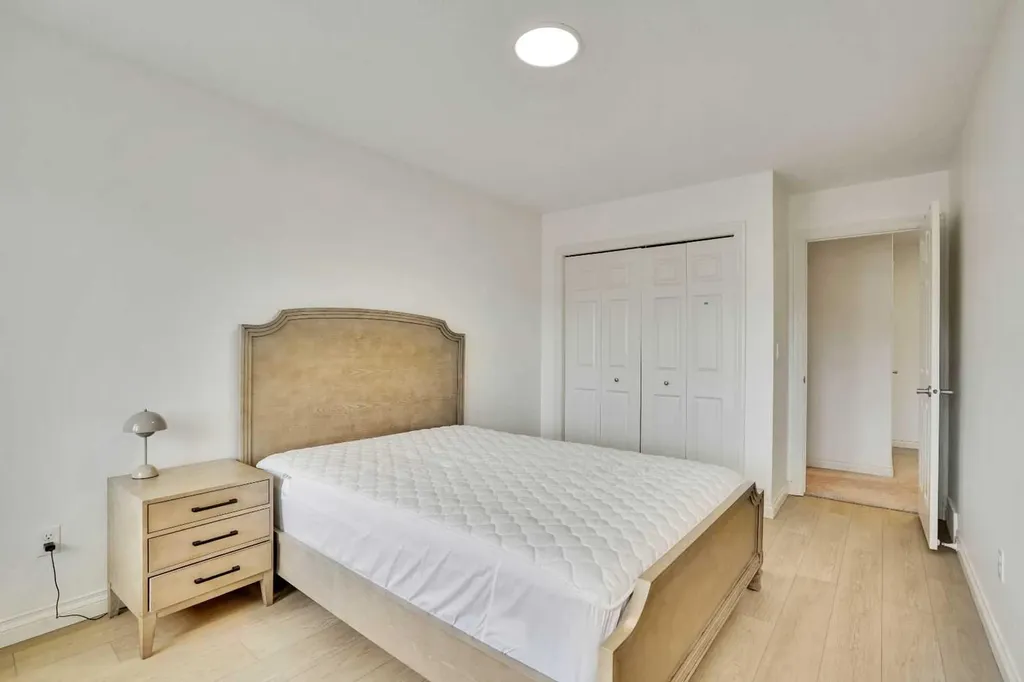 85 Evansborough Way NW Calgary AB t3p 0m6