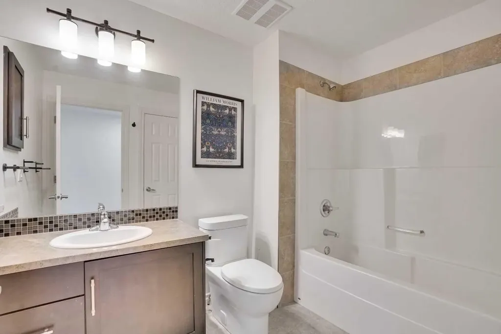 85 Evansborough Way NW Calgary AB t3p 0m6