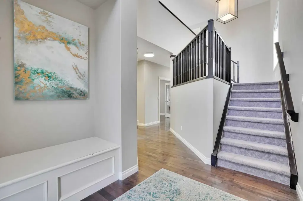 85 Evansborough Way NW Calgary AB t3p 0m6