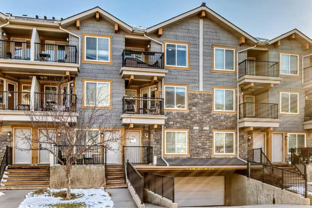 138 Mckenzie Towne Lane SE Calgary AB T2Z0C4