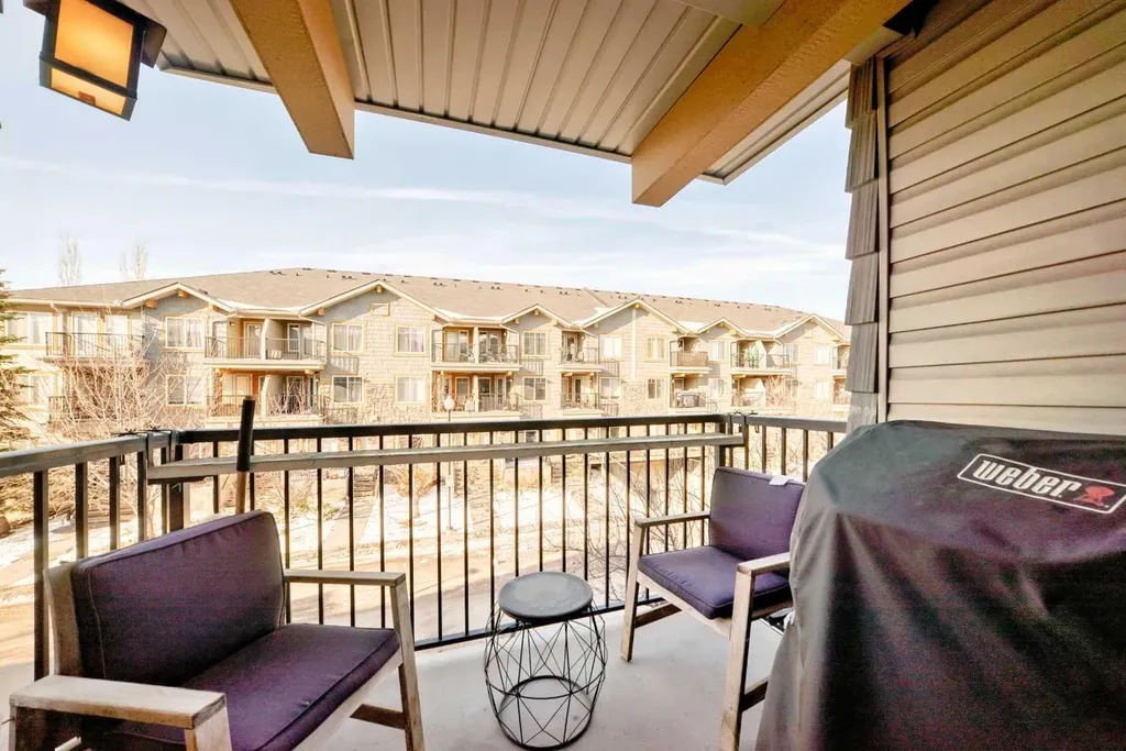138 Mckenzie Towne Lane SE Calgary AB T2Z0C4