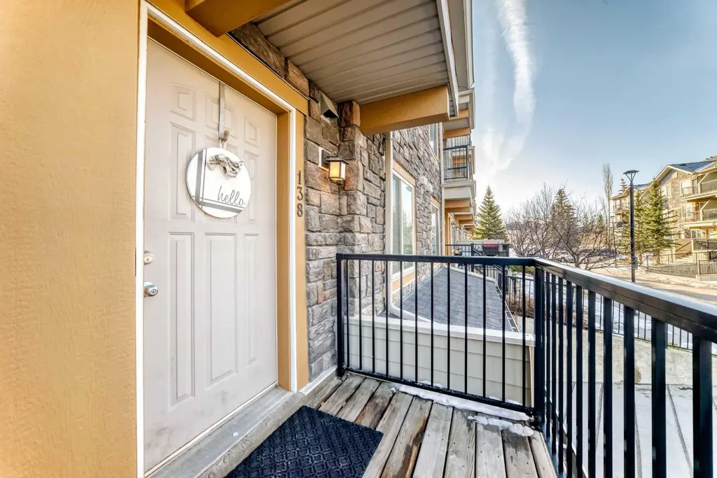 138 Mckenzie Towne Lane SE Calgary AB T2Z0C4