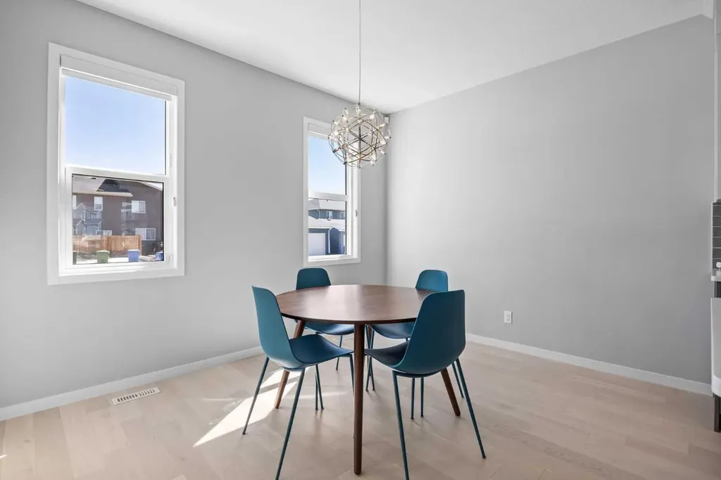 170 Dawson Harbour Rise Chestermere AB T1X 1Z6