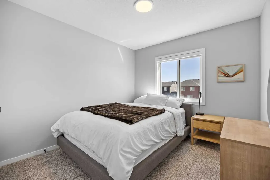 170 Dawson Harbour Rise Chestermere AB T1X 1Z6