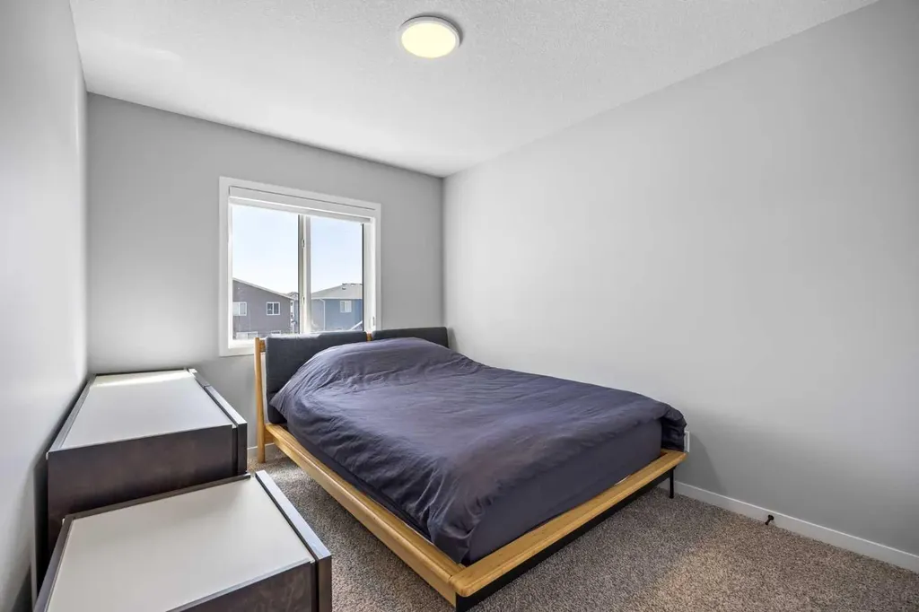 170 Dawson Harbour Rise Chestermere AB T1X 1Z6