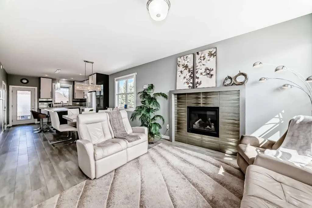 4030 40 Street Close Ponoka AB T4J 0A7