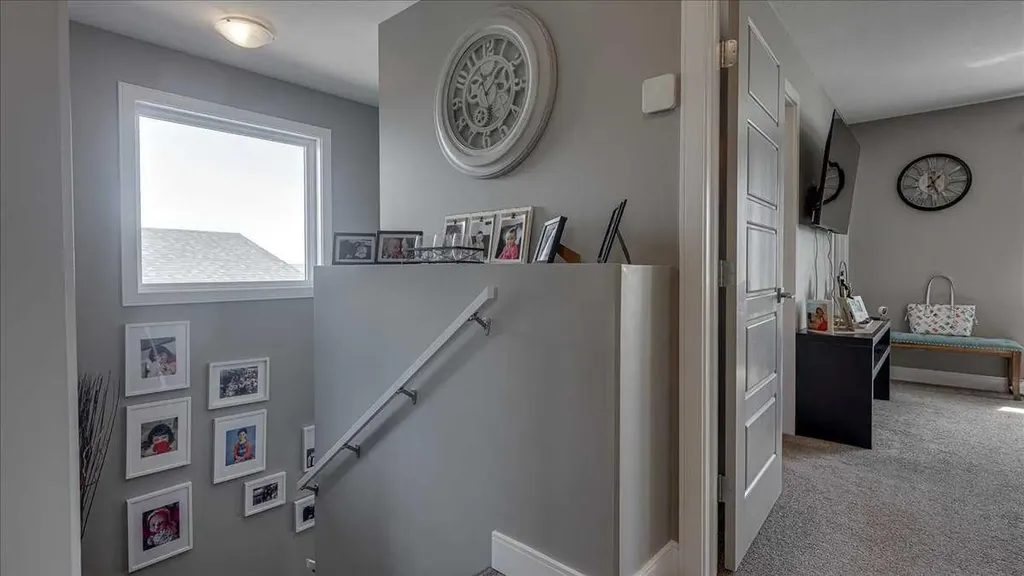 738 Cypress Lane Springbrook AB T4S 0E5