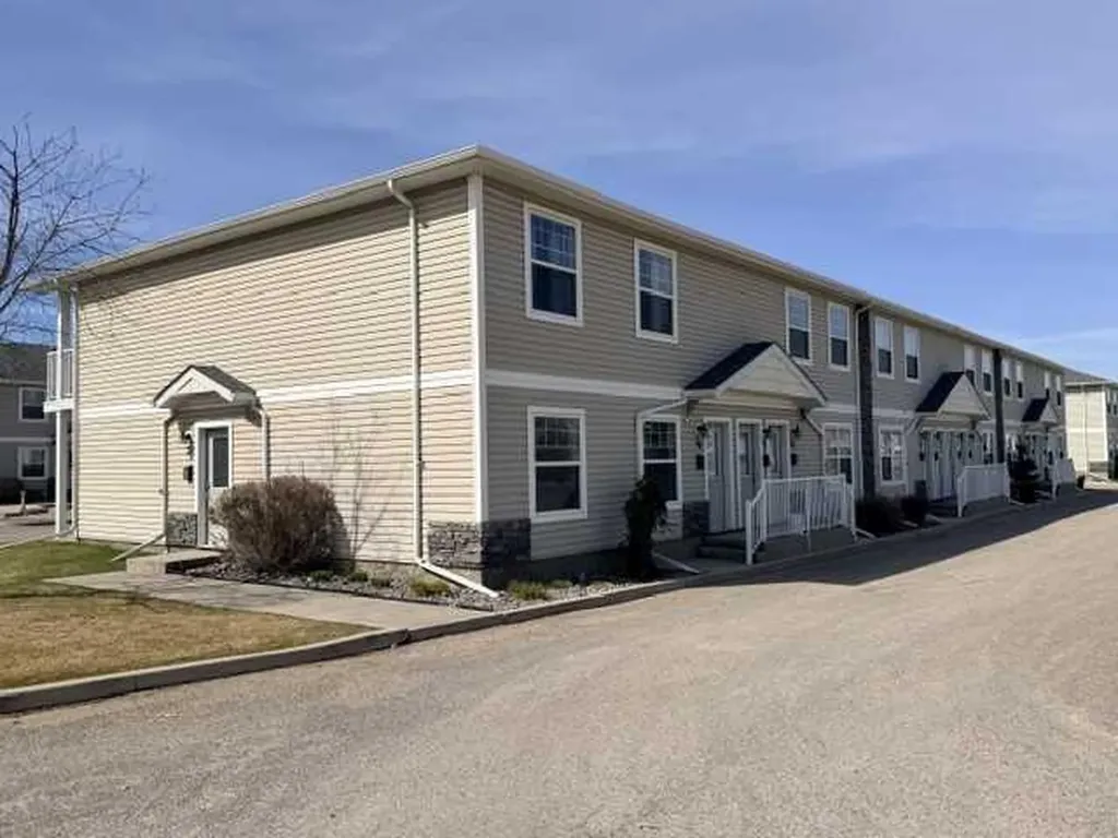 20 Jacobs Close Red Deer AB T4P 4C9