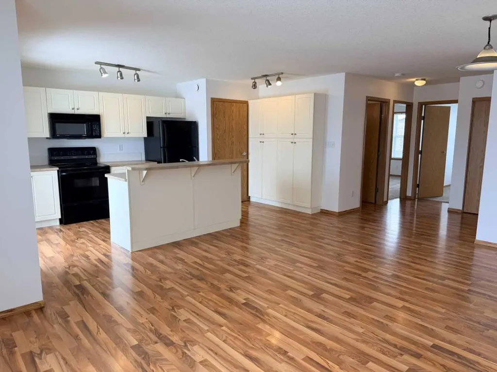 20 Jacobs Close Red Deer AB T4P 4C9