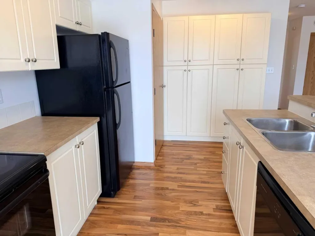 20 Jacobs Close Red Deer AB T4P 4C9