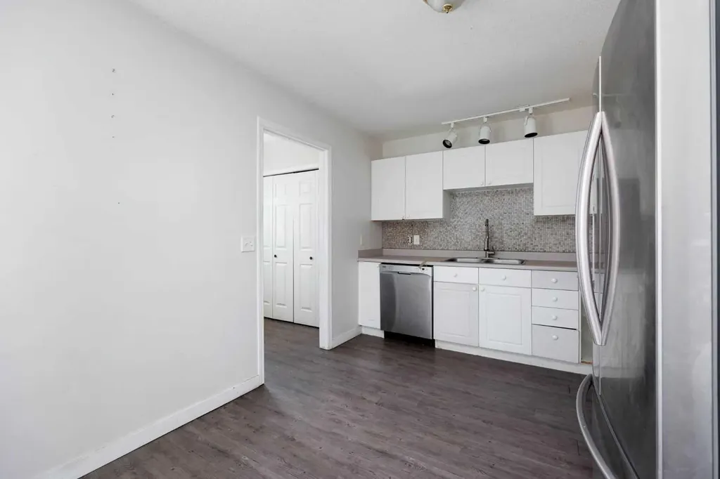 107 Bear Paw Drive Fort Mcmurray AB T9K2H4