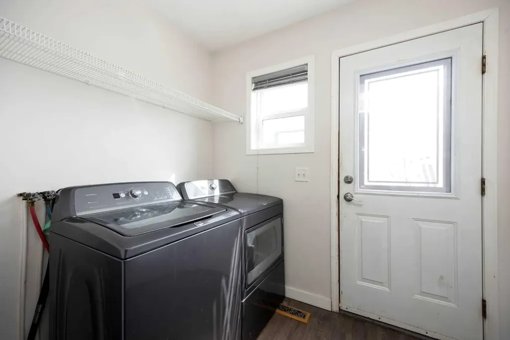 107 Bear Paw Drive Fort Mcmurray AB T9K2H4