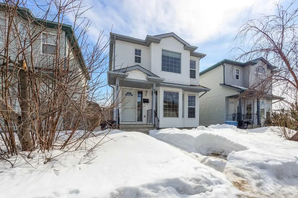 107 Bear Paw Drive Fort Mcmurray AB T9K2H4