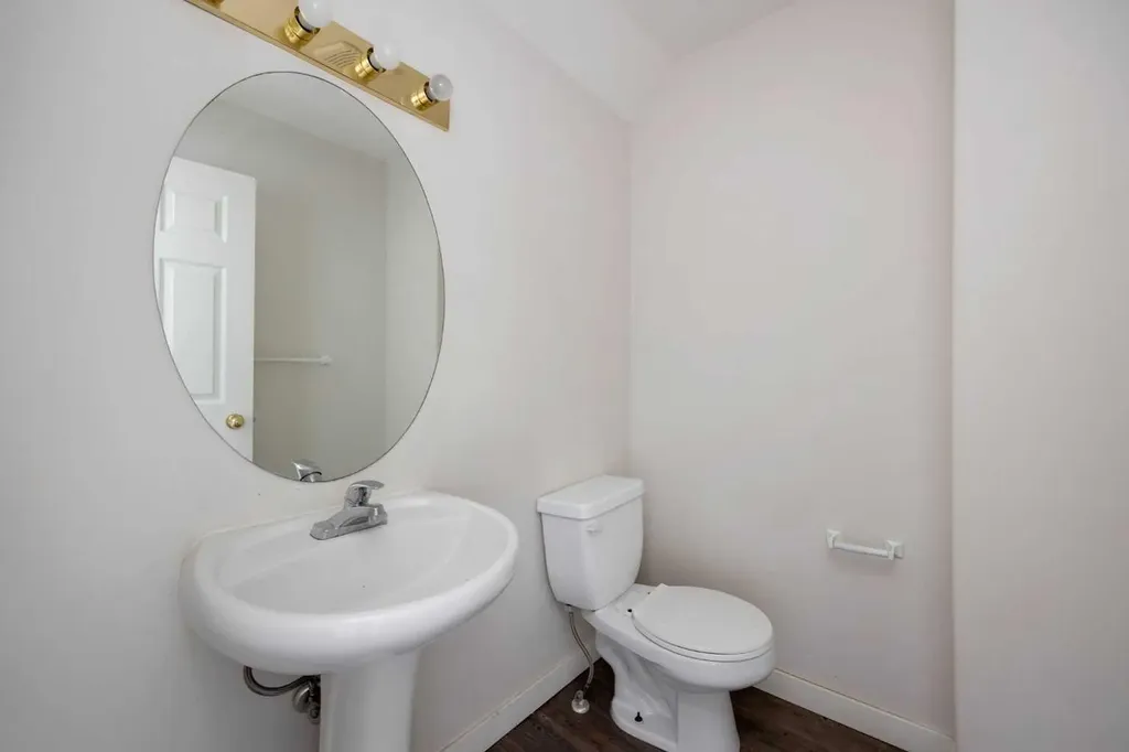107 Bear Paw Drive Fort Mcmurray AB T9K2H4