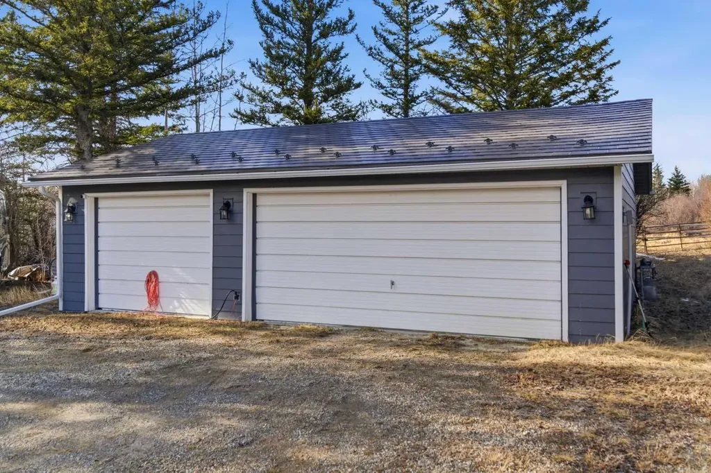 273116 Grand Valley Road Rural Rocky View County AB T4C 2W5