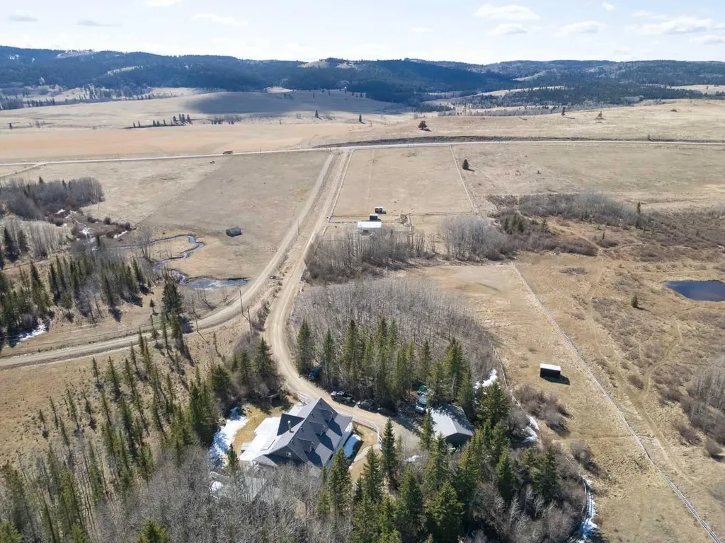 273116 Grand Valley Road Rural Rocky View County AB T4C 2W5