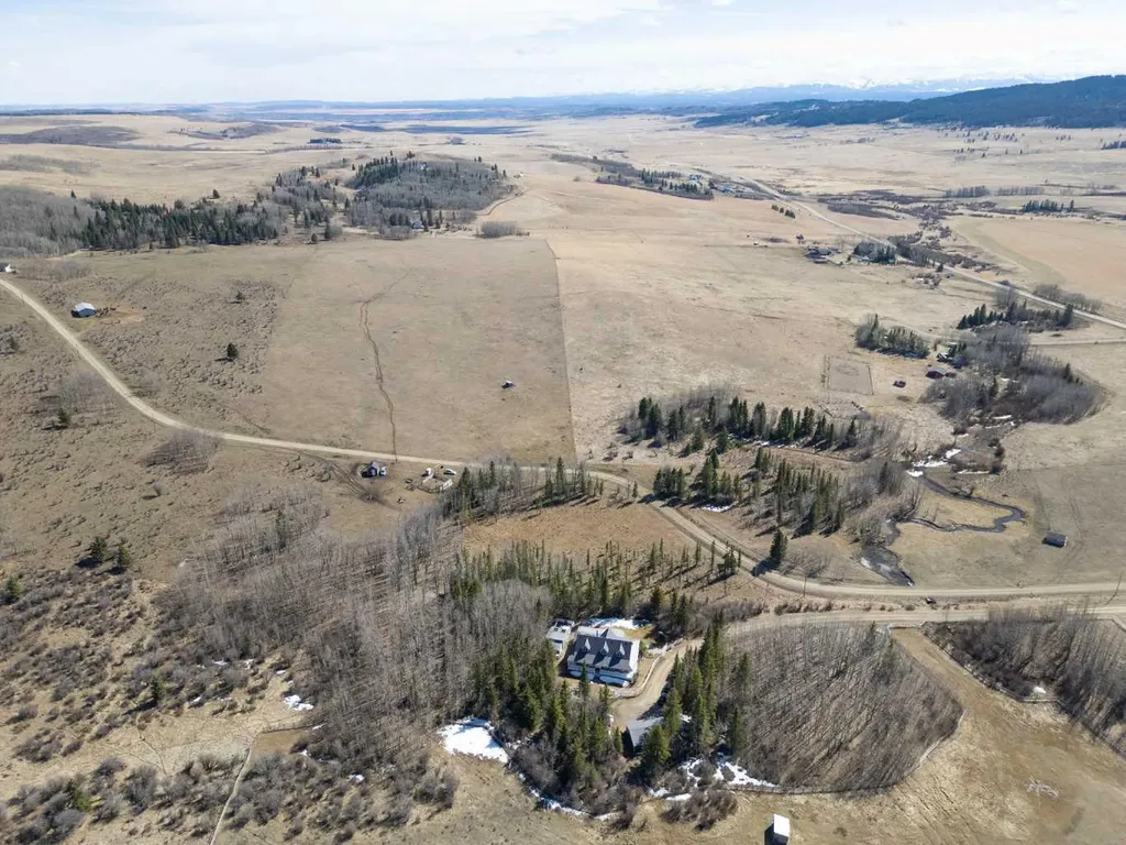 273116 Grand Valley Road Rural Rocky View County AB T4C 2W5