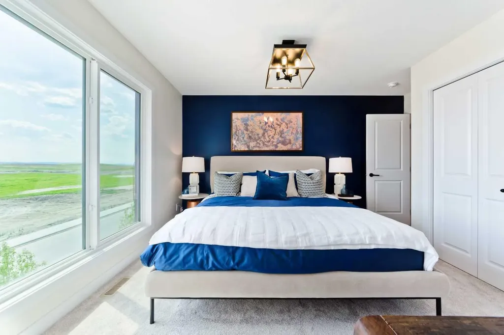 261 Bighorn Avenue SW Calgary AB T2Y 0Z8