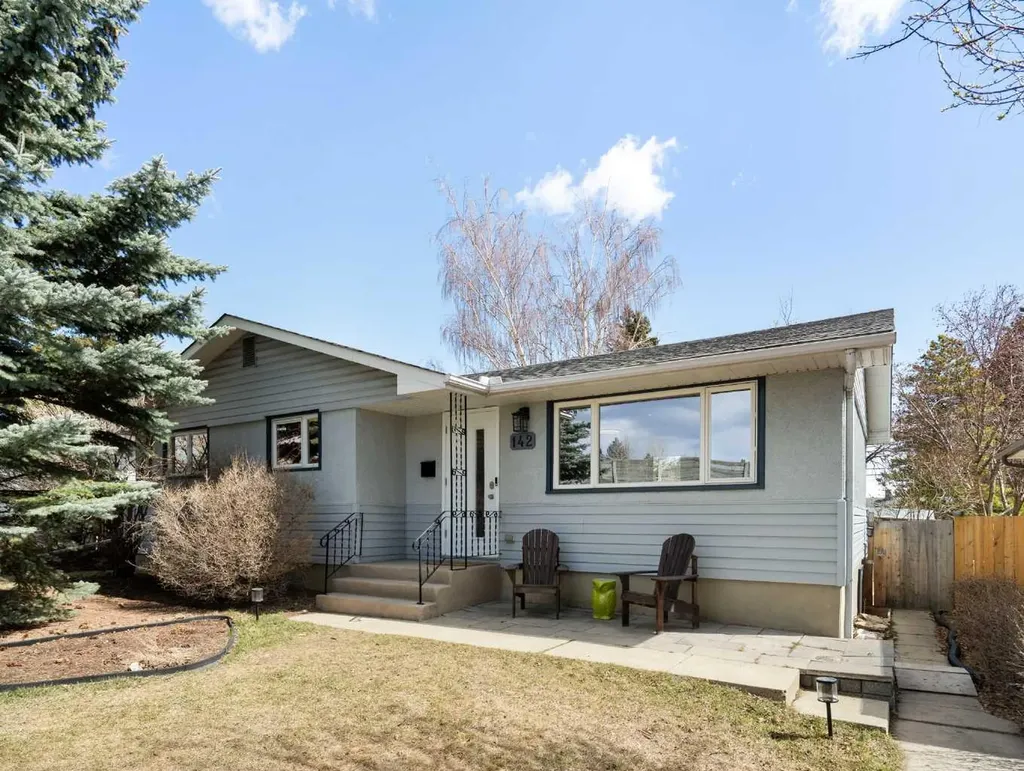 142 Winston Drive SW Calgary AB T3C2P9