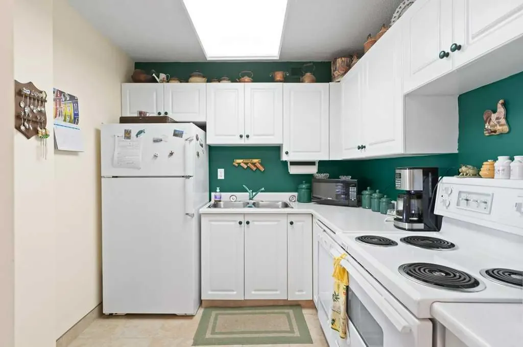 231 Heritage Drive SE Calgary AB T2H1N1