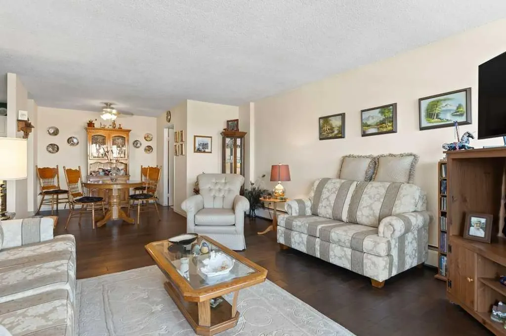 231 Heritage Drive SE Calgary AB T2H1N1