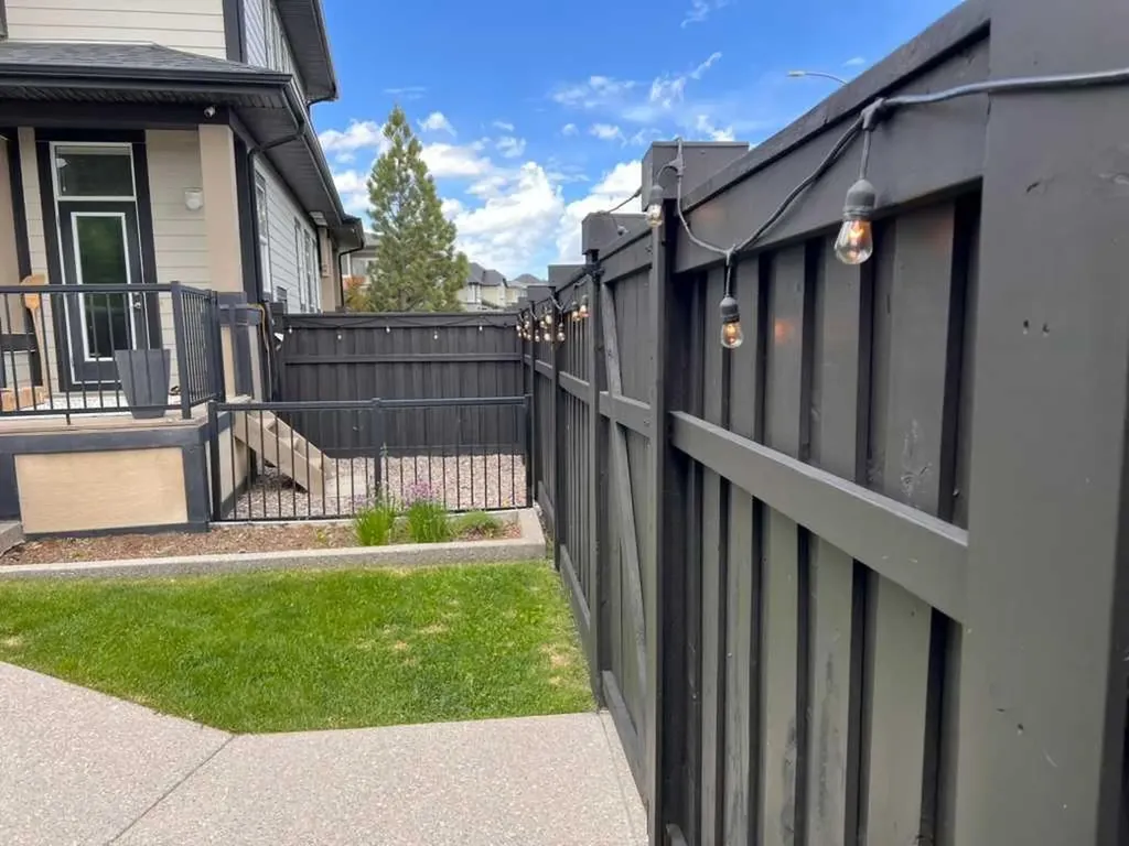 366 Mahogany Boulevard SE Calgary AB T3M 1M9
