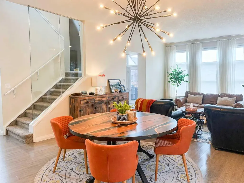 366 Mahogany Boulevard SE Calgary AB T3M 1M9
