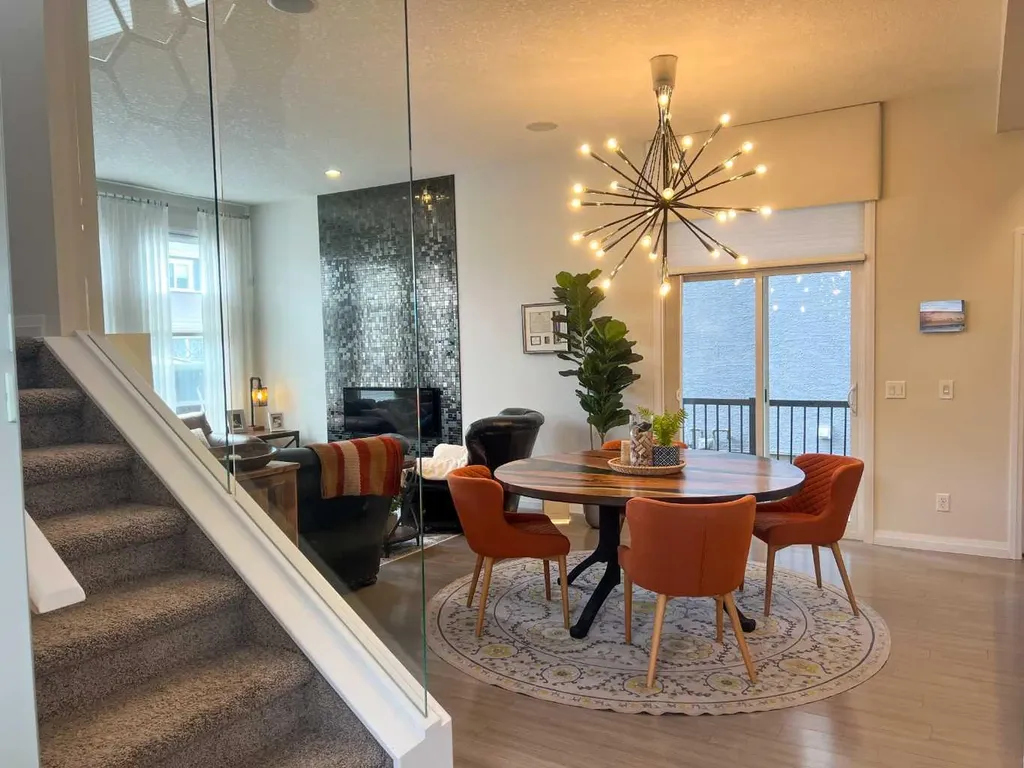 366 Mahogany Boulevard SE Calgary AB T3M 1M9