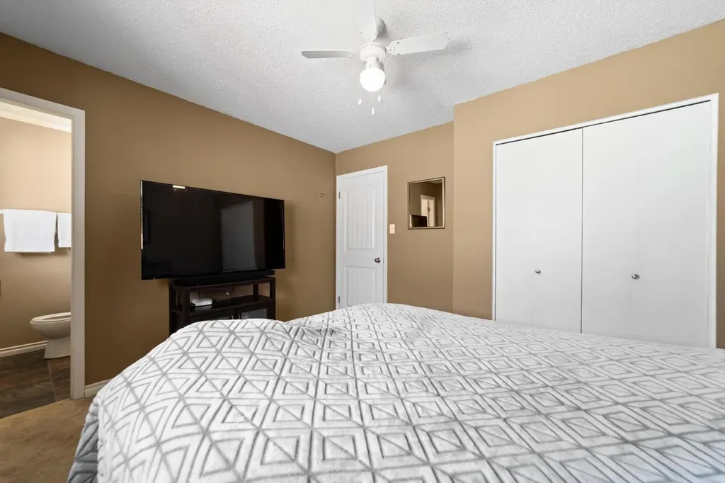5722 Marler Drive Camrose AB T4V 2S8