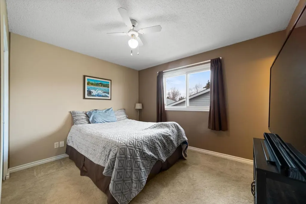 5722 Marler Drive Camrose AB T4V 2S8