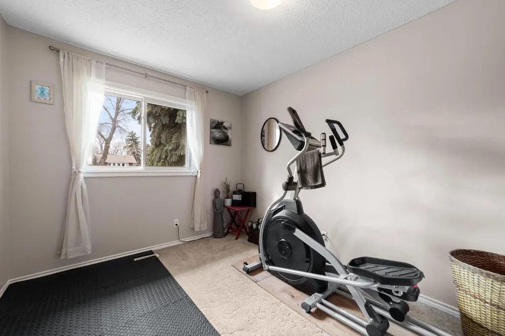 5722 Marler Drive Camrose AB T4V 2S8